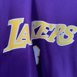Kobe Bryant champion jersey
